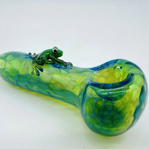 Handmade Silver Fumed glass Frog pipe, HP357-FR