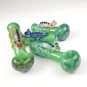 Glass Green Lizard Pipe, Hand Blown Pipe, QQ204-LZ