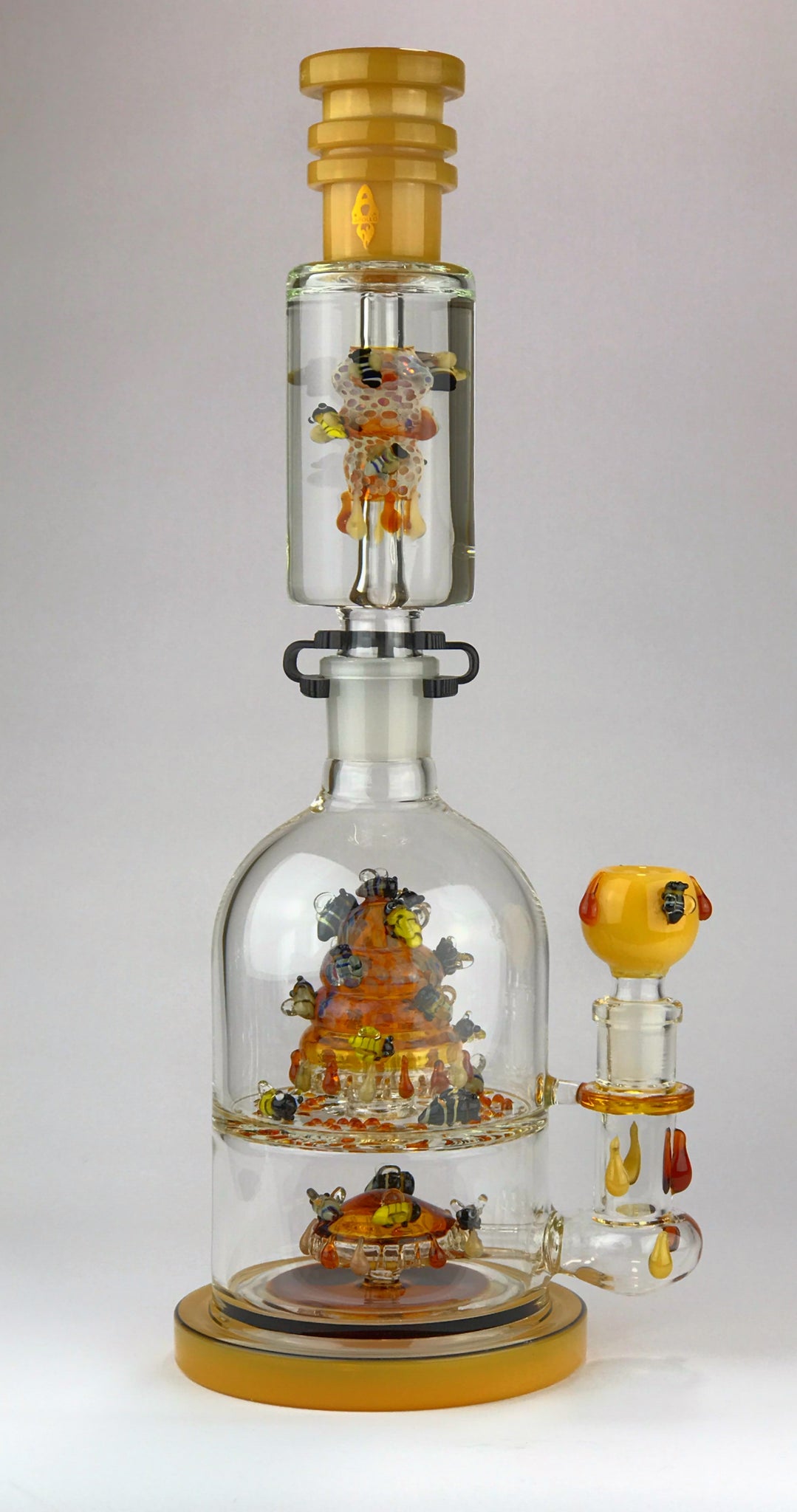 17 19mm Freeze Honey Bees – Apollo Glassworks